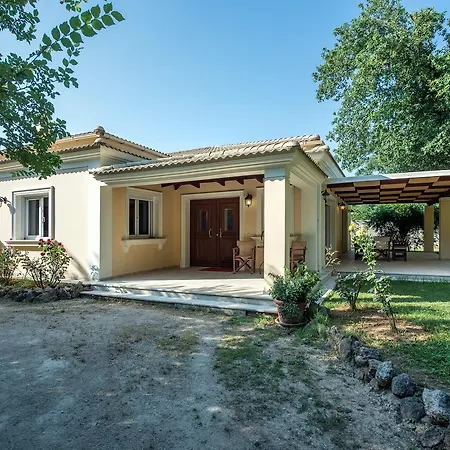 Art House Villa Potamos (Corfu)